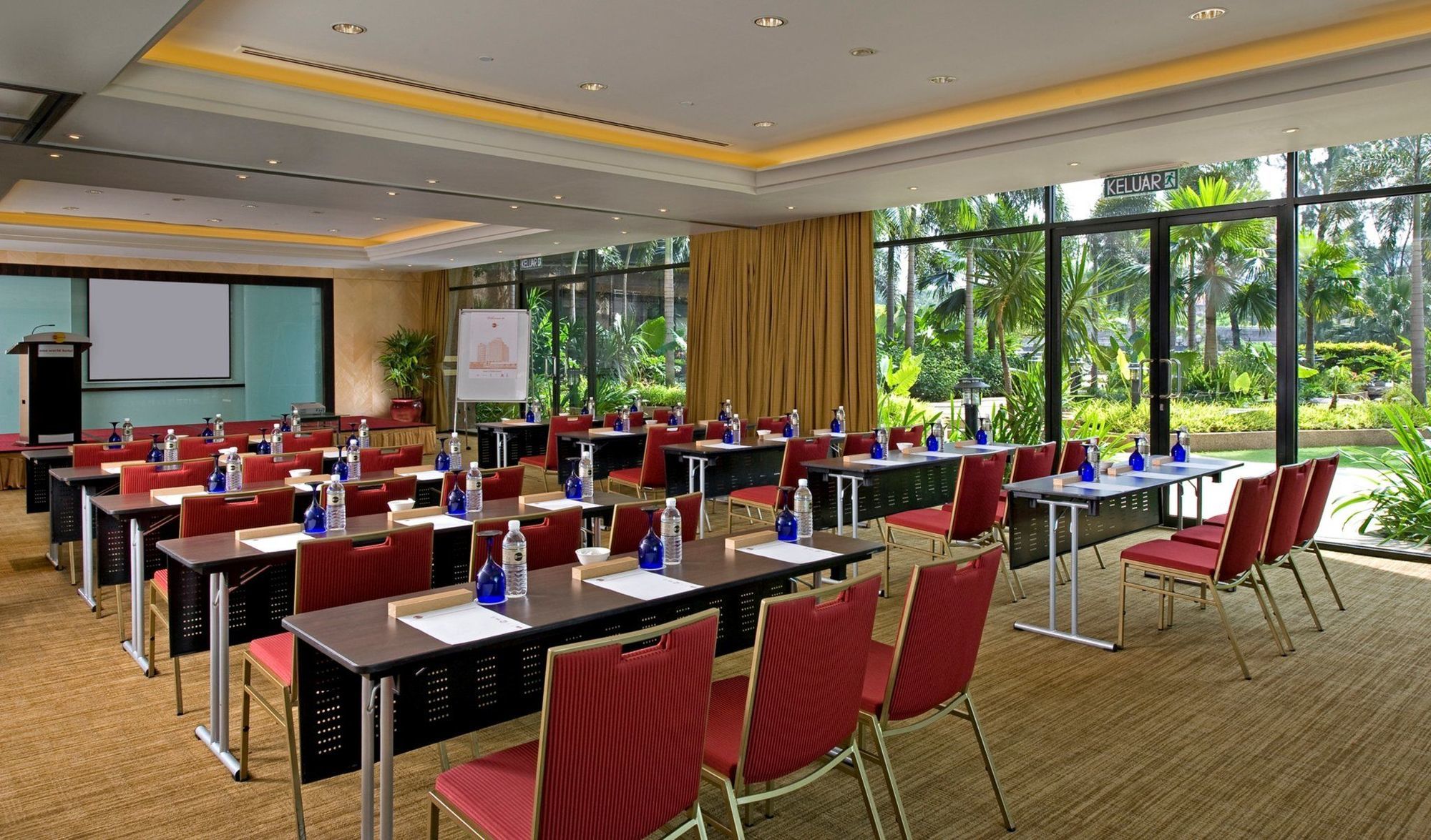 One World Hotel Petaling Jaya Facilities photo Meeting room at the Royal Garden Hotel